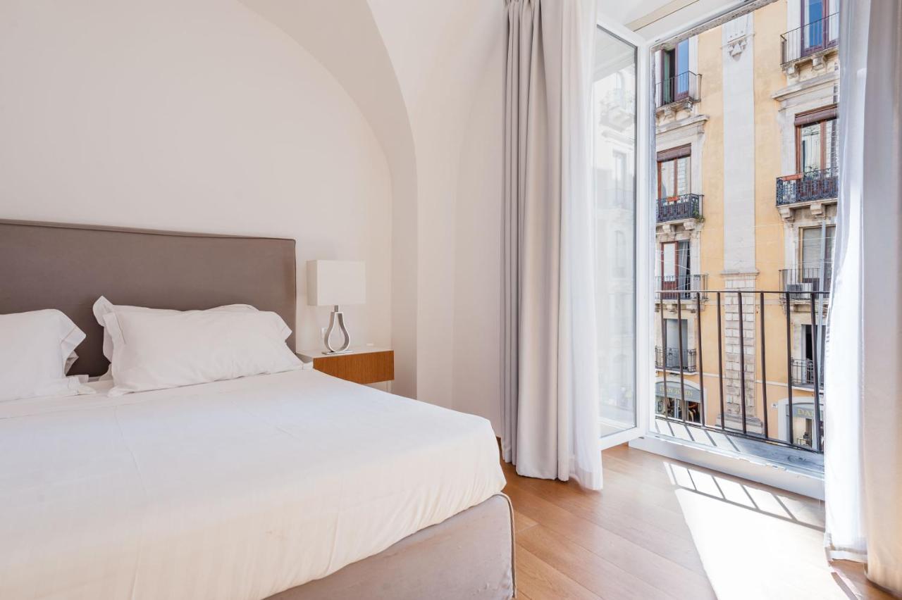 RG8 Independent Apartment Catánia Buitenkant foto